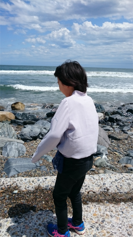 大洗の海辺で過ごす休日の様子